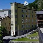 Le Petit Charme-inn Hotel Zermatt
