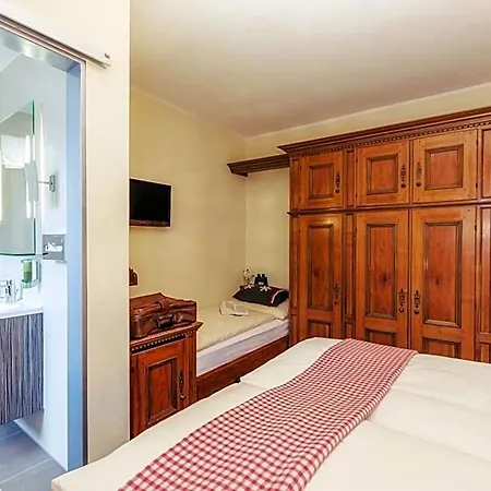 Le Petit Charme-inn Szálloda 2*
