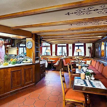 Le Petit Charme-inn Szálloda Zermatt