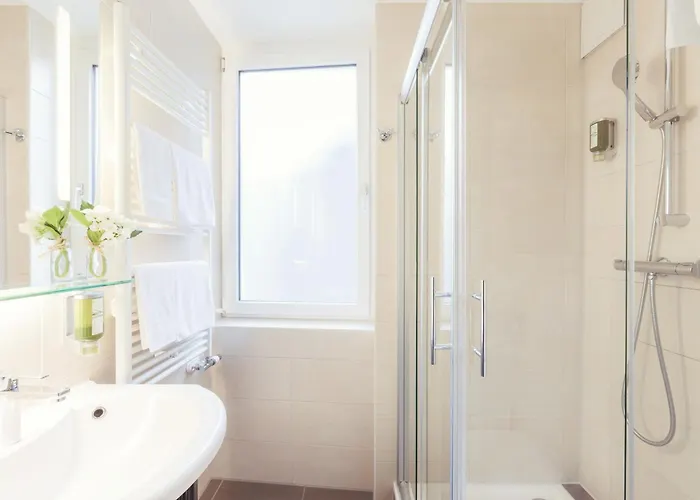 Le Petit Charme-inn Hotell