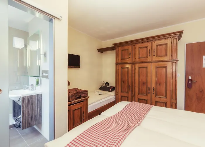 Le Petit Charme-inn Hotell