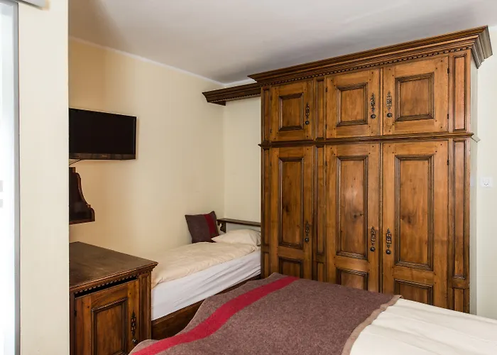 Le Petit Charme-inn Hotell Zermatt