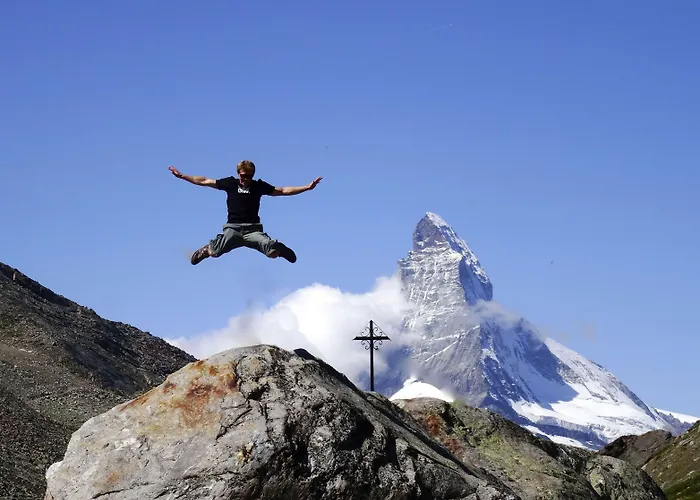 Le Petit Charme-inn 2*