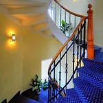 Le Petit Charme-inn Otel 2*
