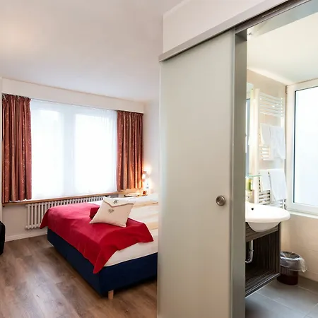 Le Petit Charme-inn